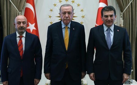 Cumhurbaşkanı Recep Tayyip Erdoğan, OYAK Heyeti'ni kabul etti