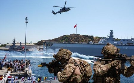 TEKNOFEST Mavi Vatan'da nefes kesen kare! Komandolar sahada