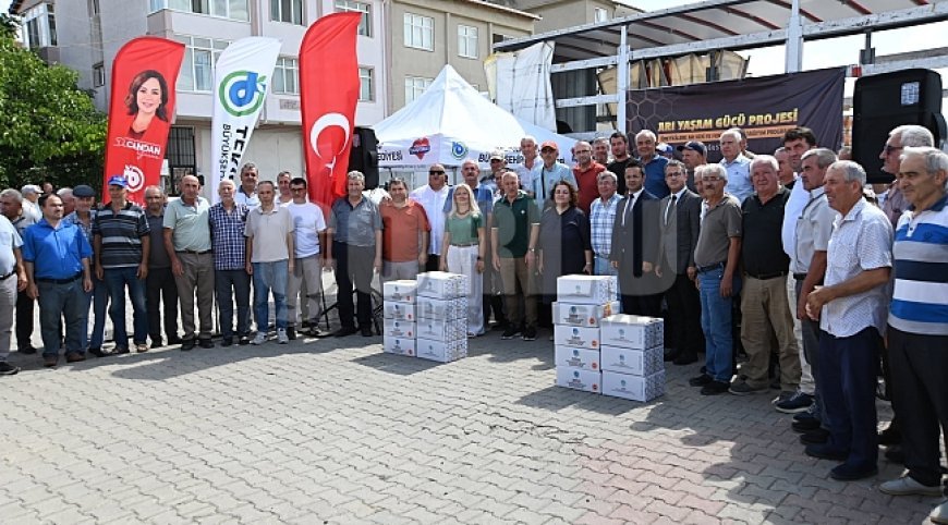 BÜYÜKŞEHİR’DEN ARICILARA CANDAN DESTEK