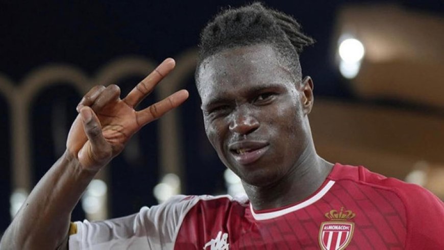 Wilfried Singo, Galatasaray için İstanbul'da! İşte ilk sözleri...