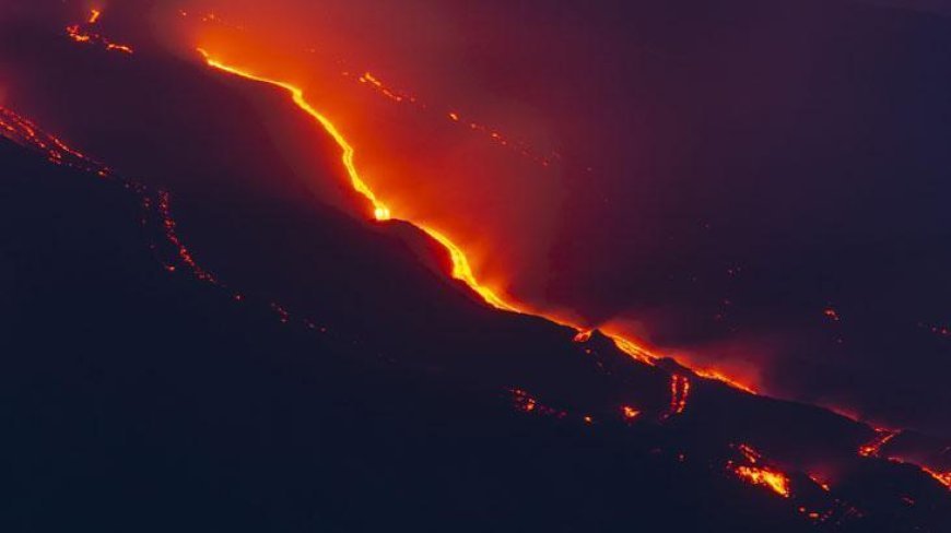 İtalya'da Etna Yanardağı'nda hareketlilik