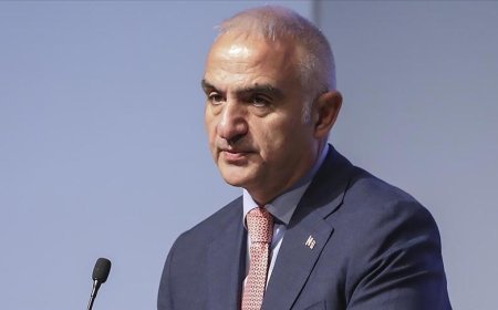 Bakan Ersoy'dan Ayasofya açıklaması! Restorasyonda son durum