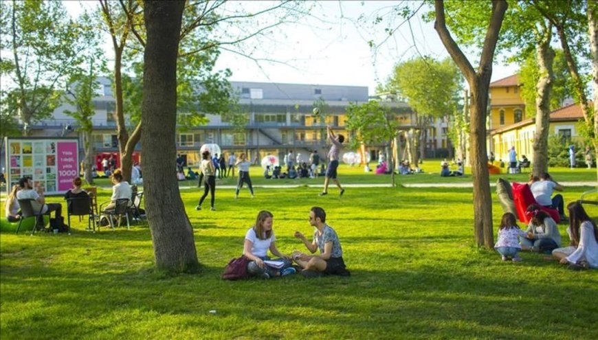 Can Holding'e operasyon: Bilgi Üniversitesi ile Doğa Koleji için YÖK ve MEB'den açıklama