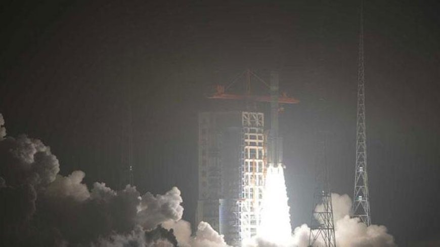 Alçak Dünya yörüngeli 11 uydu uzaya gönderildi