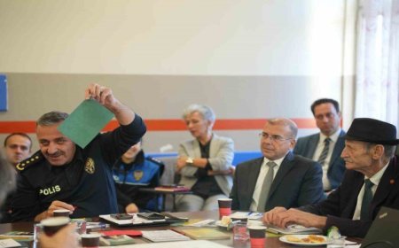 Tekirdağ Emniyeti’nden Aydoğdu’da huzur toplantısı