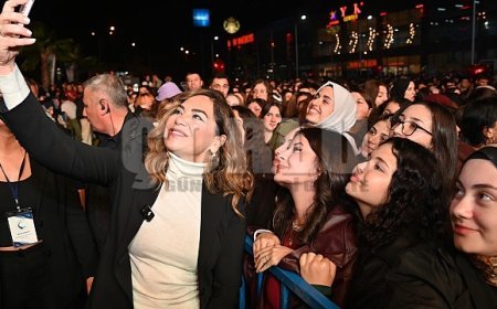 ÜNİVERSİTELİ GENÇLER “HOŞ GELDİN FEST” İLE COŞTU