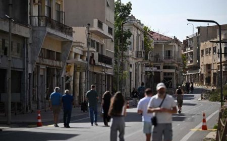 Yarım asır sonra açılan Kapalı Maraş turistlerin ilgi odağı oldu