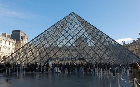 Fransa'daki Louvre soygunu sonrası flaş gelişme! Değerli mücevherler taşındı