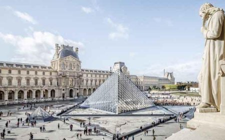 Soyulan Louvre Müzesi'ndeki bazı mücevherler Merkez Bankası'na taşındı