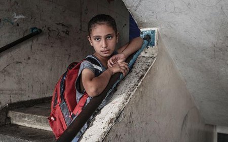 Gazze’de UNRWA Okullarında yüz yüze eğitim yeniden başladı
