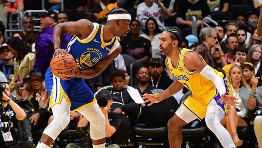 Lakers evindeki ilk maçında mağlup oldu