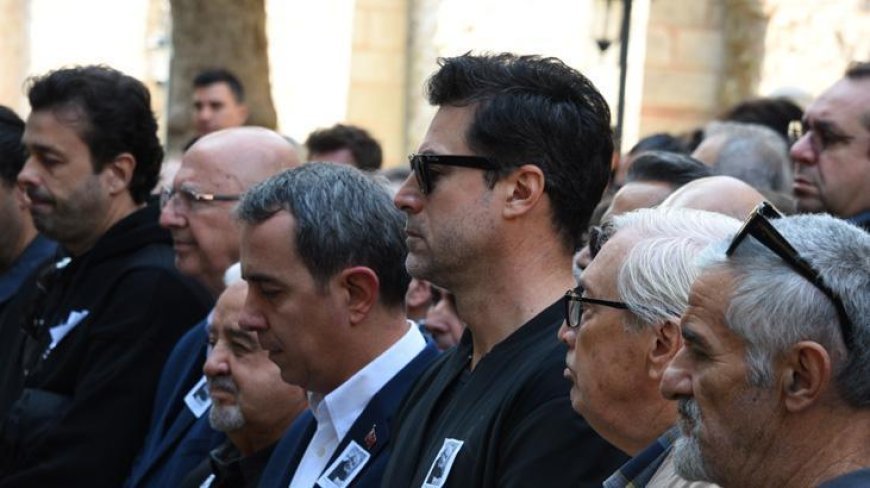 Kıvanç Kasabalı'nın zor günü... Babasını son yolculuğuna uğurladı