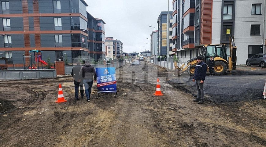 Fen İşleri Ekiplerinin Asfalt Çalışmaları Devam Ediyor