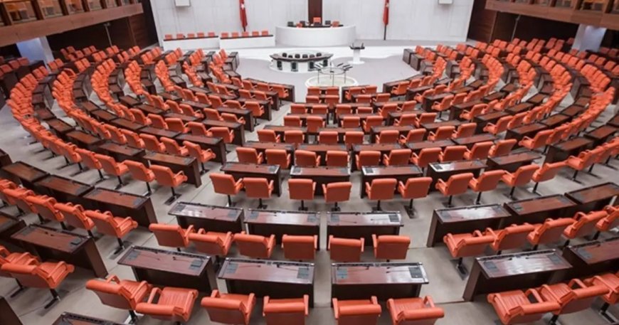 18 yaş altı suçlu düzenlemesi yargı paketinden çıkarıldı