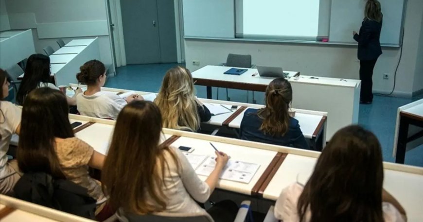 Gelecek yıl başlıyor: Üniversite öğrencilerine 3 yılda mezun olma imkanı