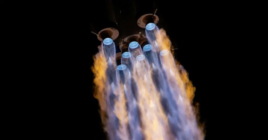 Çin'in Uzun Yürüyüş-2F roketi "acil" koduyla uzaya fırlatıldı