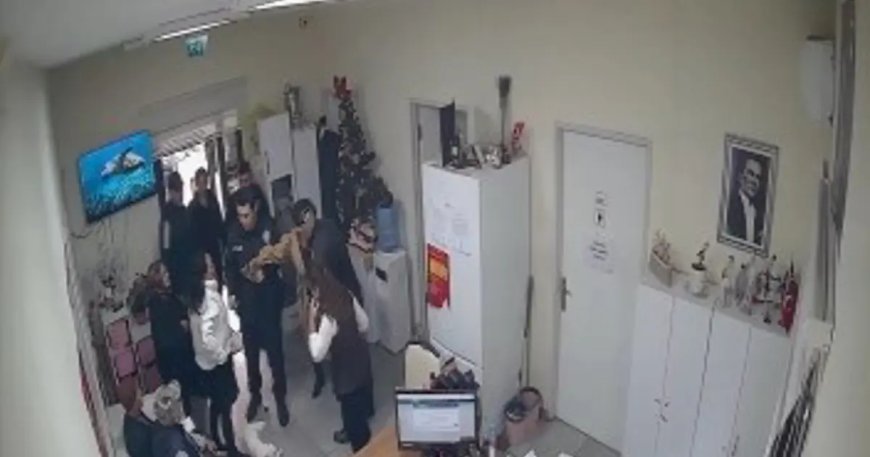 Muhtarlıkta saç saça baş başa kavga