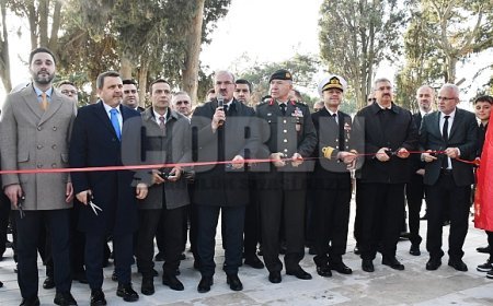 TEKİRDAĞ NAMIK KEMAL ÜNİVERSİTESİ NAMIK KEMAL’İ KABRİ BAŞINDA ANDI