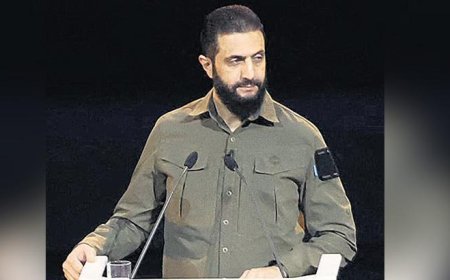 Şara: Dünya bize hayran