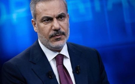 Dışişleri Bakanı Hakan Fidan'dan terör örgütü YPG/SDG uyarısı: Suriye'de bölücülüğe tahammül yok