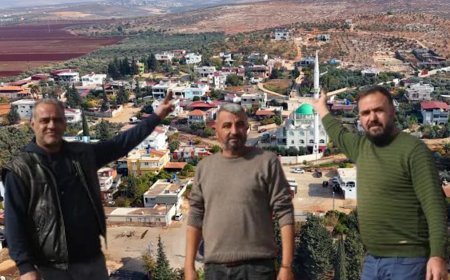 Bu mahallede öğretmen ve imam dışında herkesin soyadı aynı. Çocuklara numara verdiler