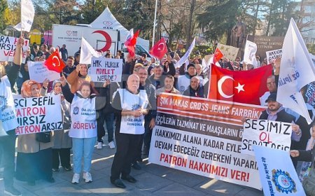 Çorlu'da işçilerinden hak arayışı eylemi