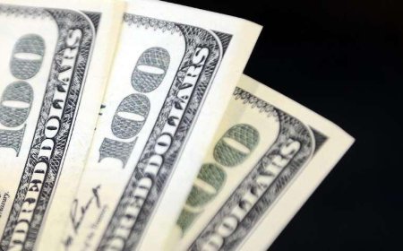 SON DAKİKA HABERLER: Ünlü iş adamı çalışanlarına para yağdırdı! 20 milyon doları nakit dağıttı