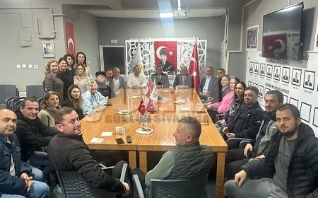 Başkan Sarıkurt’tan Ergene Bulgaristan Türkleri Derneği’ne Hayırlı Olsun Ziyareti
