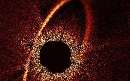 Hubble Uzay Teleskobu çekti. Kozmik çarpışmadan geriye kalanlar