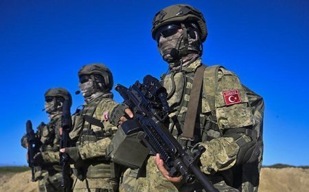 SON DAKİKA HABERLER: Yunan basını 'Atina'nın kör noktasını' yazdı! 'Türkler geliyor, sessiz bir ağ oluşuyor'