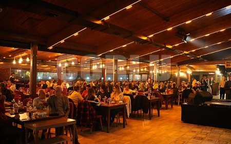 Başkan Sarıkurt, Edirneliler Derneği Dayanışma Gecesine Katıldı