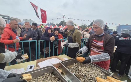 3 ton ücretsiz dağıtıldı, izdiham yaşandı. Metrelerce kuyruk
