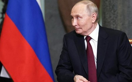 Moskova'da kritik temas: Suriyeli bakanlar ve istihbarat yetkilileri Putin ile görüştü
