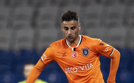 Konyaspor, Deniz Türüç ile anlaştı!