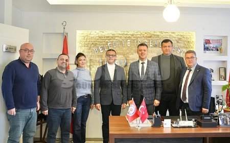 Başkan Sarıkurt’tan Belediye-İş Sendikasına Hayırlı Olsun Ziyareti