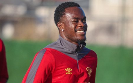 Göztepe, Galatasaray listesindeki Dennis'in fiyatını belirledi!