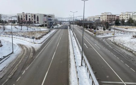 Ulaşıma yoğun kar engeli. Gerede-Karabük yolu trafiğe kapatıldı
