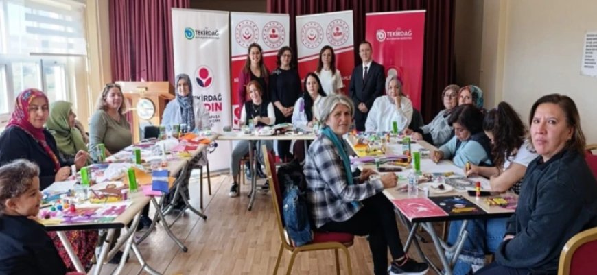 TEKİRDAĞLI KADINLAR SANATLA “GÜVEN HARİTASI” ÇIKARDI