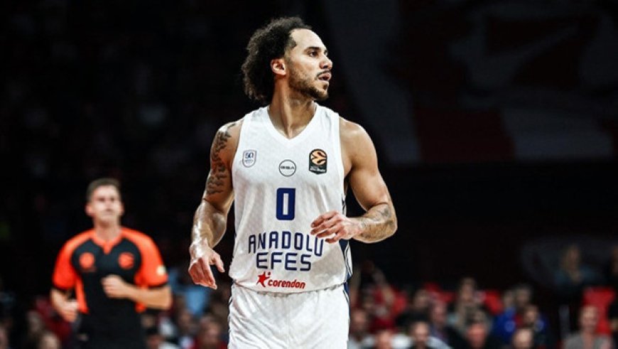 Anadolu Efes'te Shane Larkin ameliyat edildi