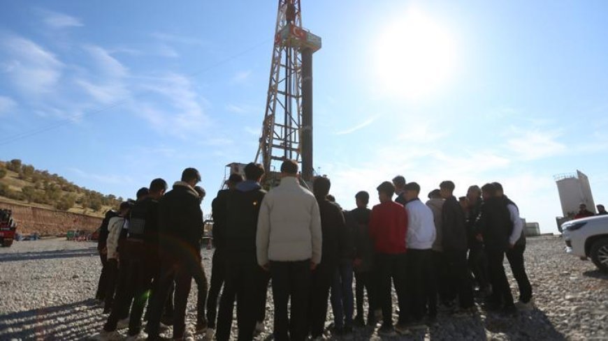 Silopi'deki Dader-1 sondaj sahası lise öğrencilerini ağırladı