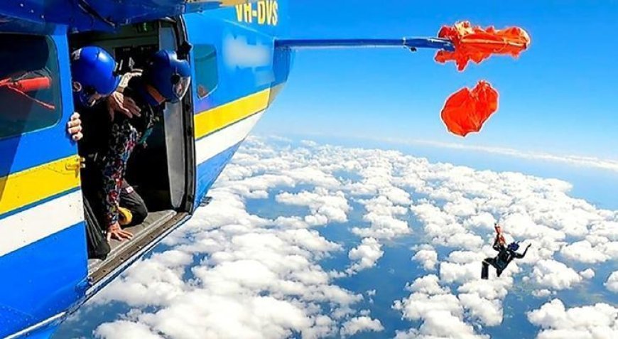 Havada kabusu yaşadı! Paraşütü uçağın kuyruğuna takıldı, 4 bin 600 metre yüksekte asılı kaldı