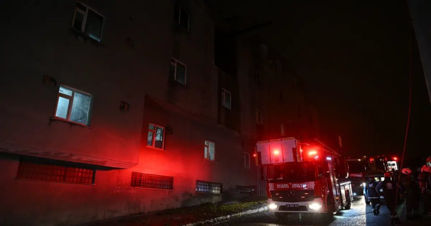 İstanbul'da fabrika yangını. 1'i ağır 3 kişi yaralandı