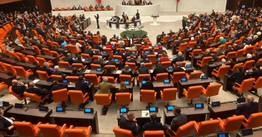 Libya tezkeresi iki yıl uzatılıyor