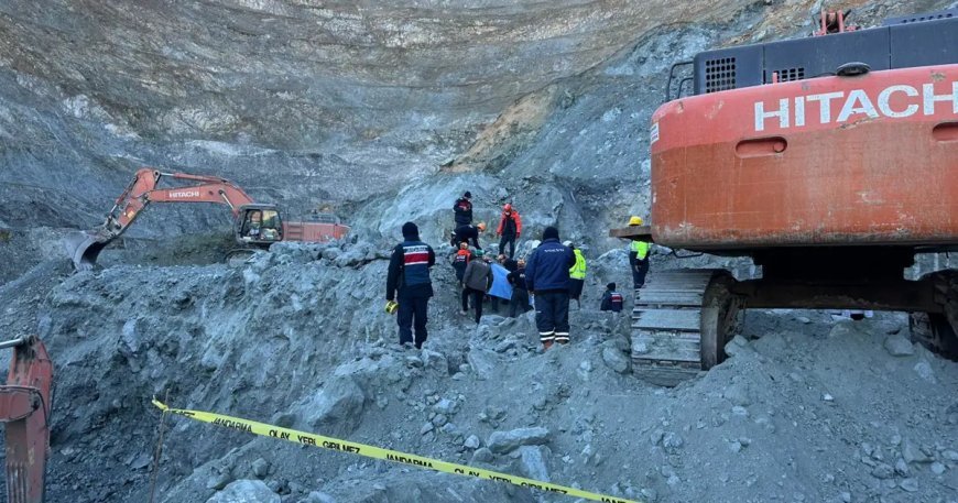 Göçük altında kalan şantiye müdürünün cenazesine 28 gün sonra ulaşıldı