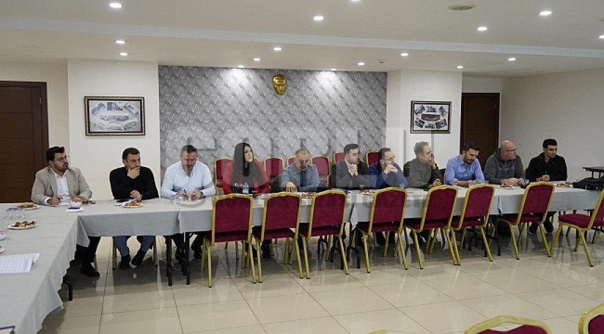 Çorlu'da Dijital İmar Süreci Mimarlar ve Mühendislerle Değerlendirildi