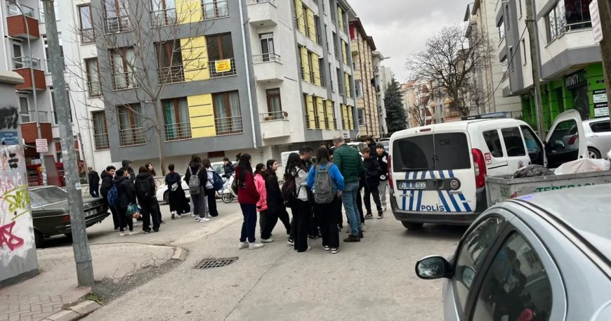 Eskişehir'de 12 yaşındaki çocuk okul çıkışında bıçaklandı