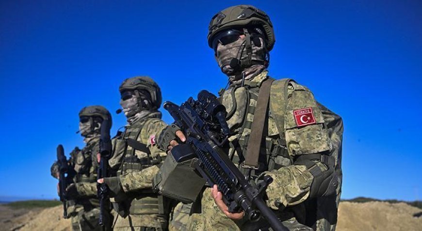 SON DAKİKA HABERLER: Yunan basını 'Atina'nın kör noktasını' yazdı! 'Türkler geliyor, sessiz bir ağ oluşuyor'