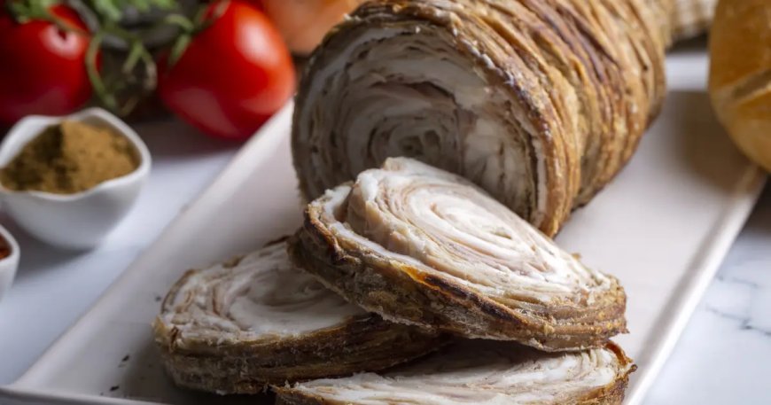 Bu seçim tartışma başlatır. Kokoreçi Yunanlılar kaptı adı "kokoresti" oldu