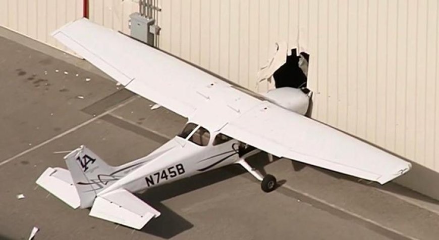 Böylesi görülmedi: Kaçırmaya çalıştığı uçakla havalanamadan kaza yaptı!