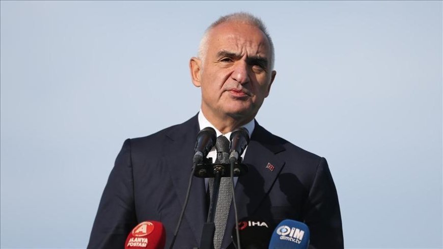 Bakan Ersoy: Dünyaya örnek olan turizm tanıtım stratejisi yürütüyoruz